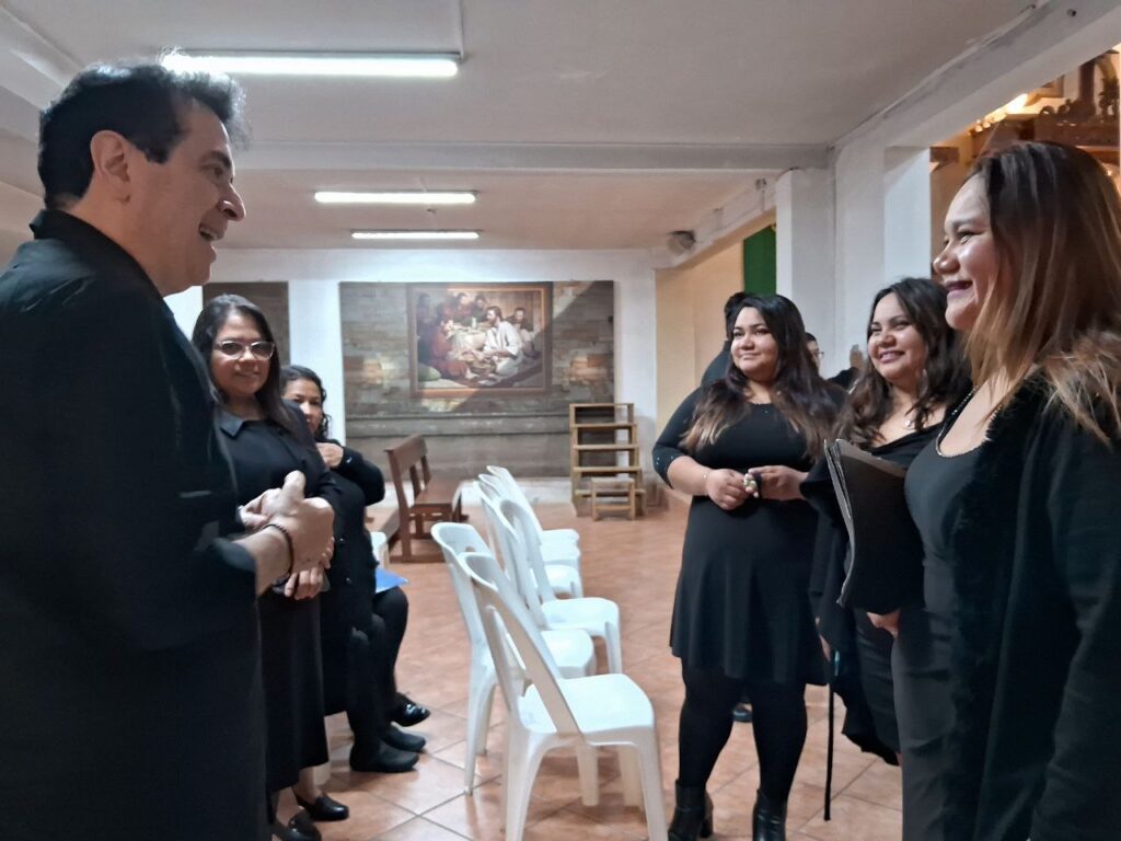 Charla coral femenino